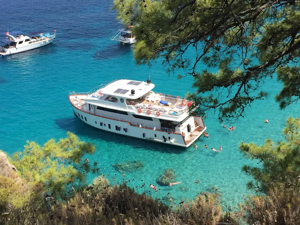 definetours falcon kalkan boat trip1